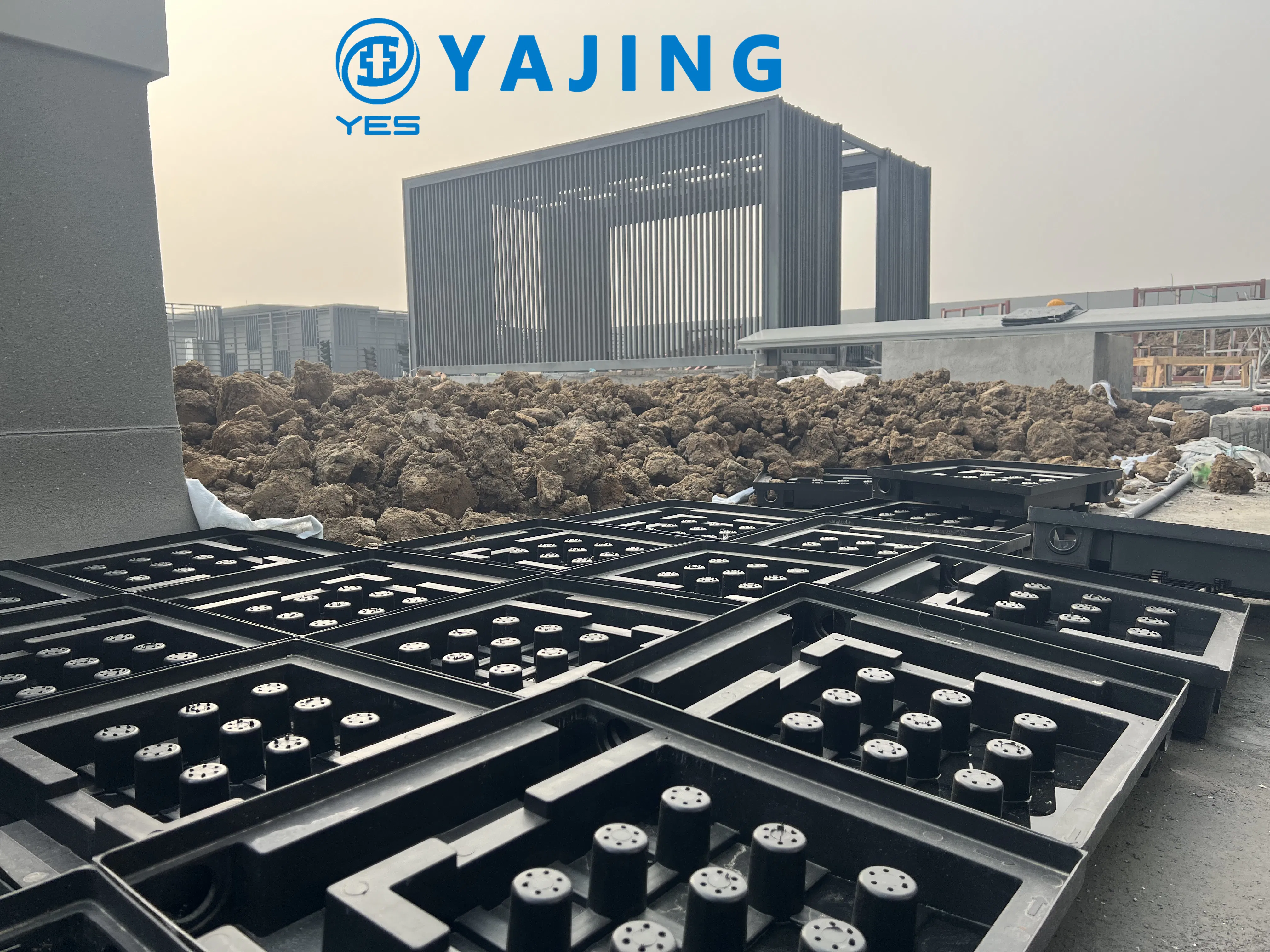 Green Roof System with Self Watering Box and Rainwater Modules