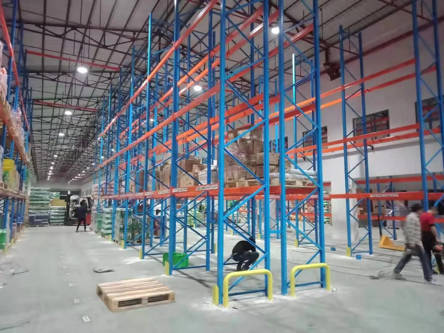 China Factory Made Fast Assembled Pallet Rack with Step Beam Teardrop Racks