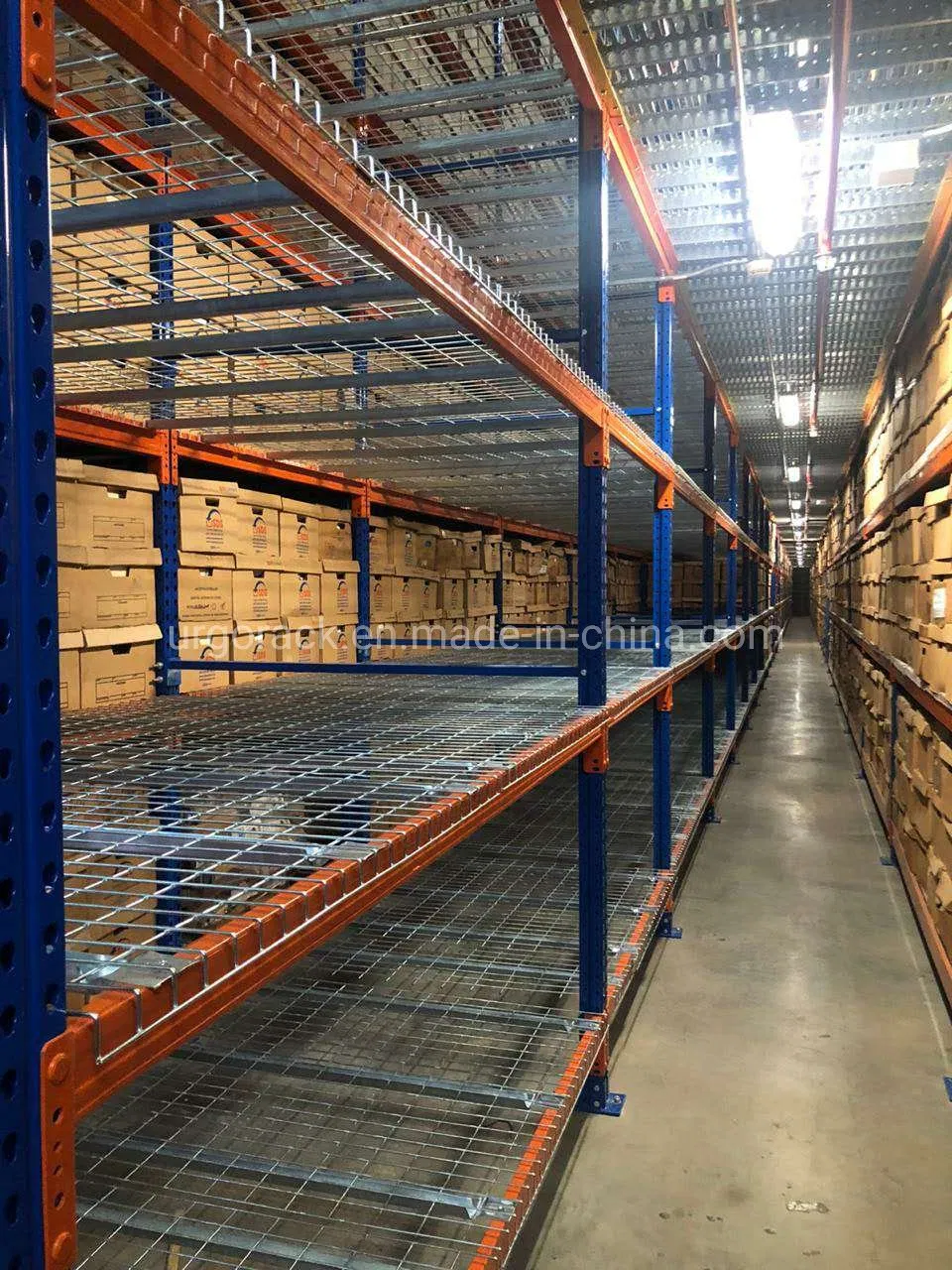 Factory Warehouse Teardrop Pallet Rack Galvanized Wire Deck Storage