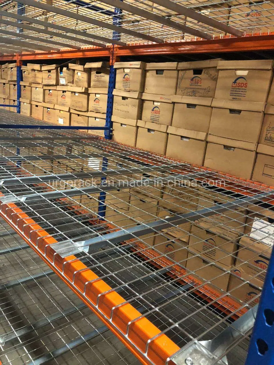 Factory Warehouse Teardrop Pallet Rack Galvanized Wire Deck Storage