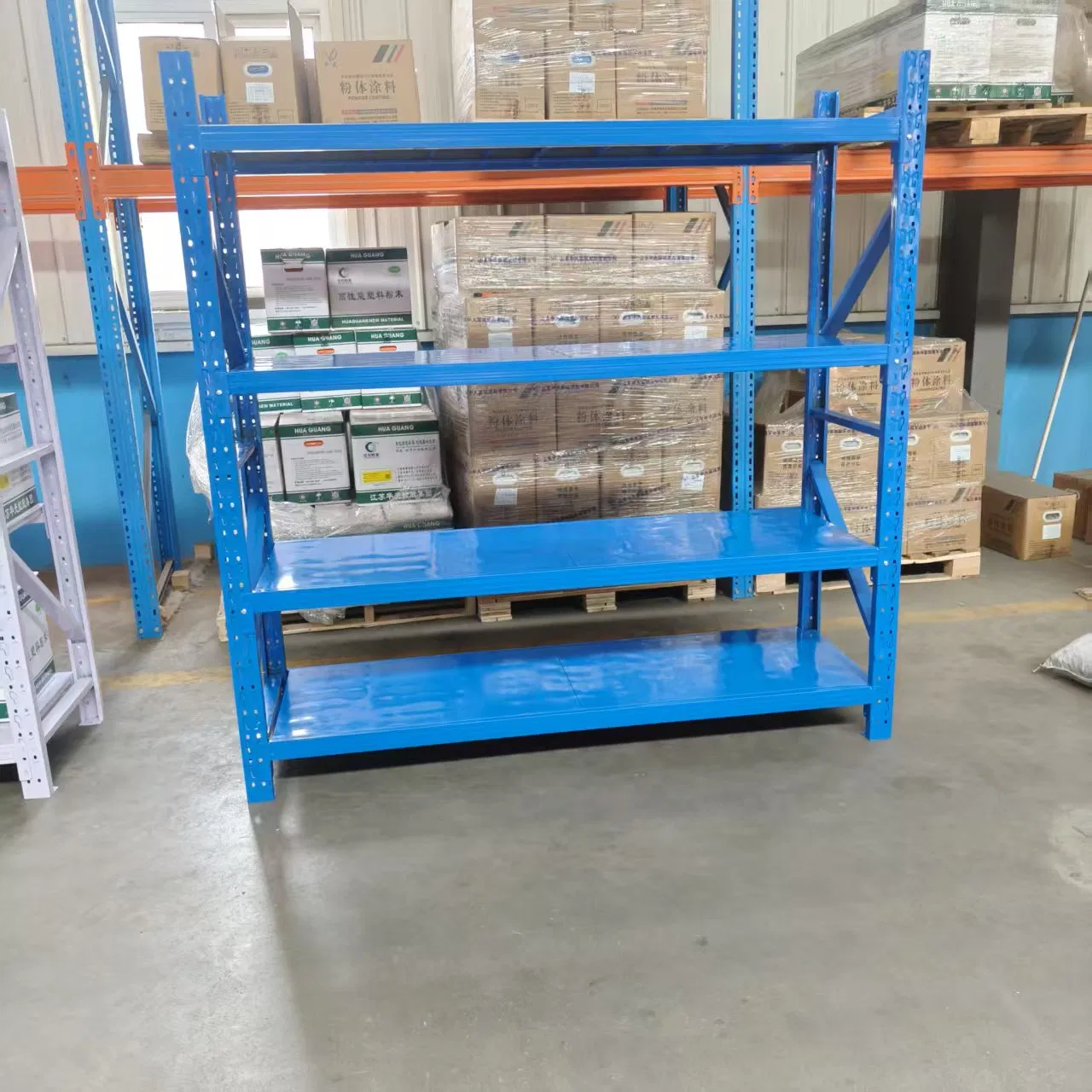 Professional Medium Duty Rack Warehouse Storage Solution with Safety Standards Compliance