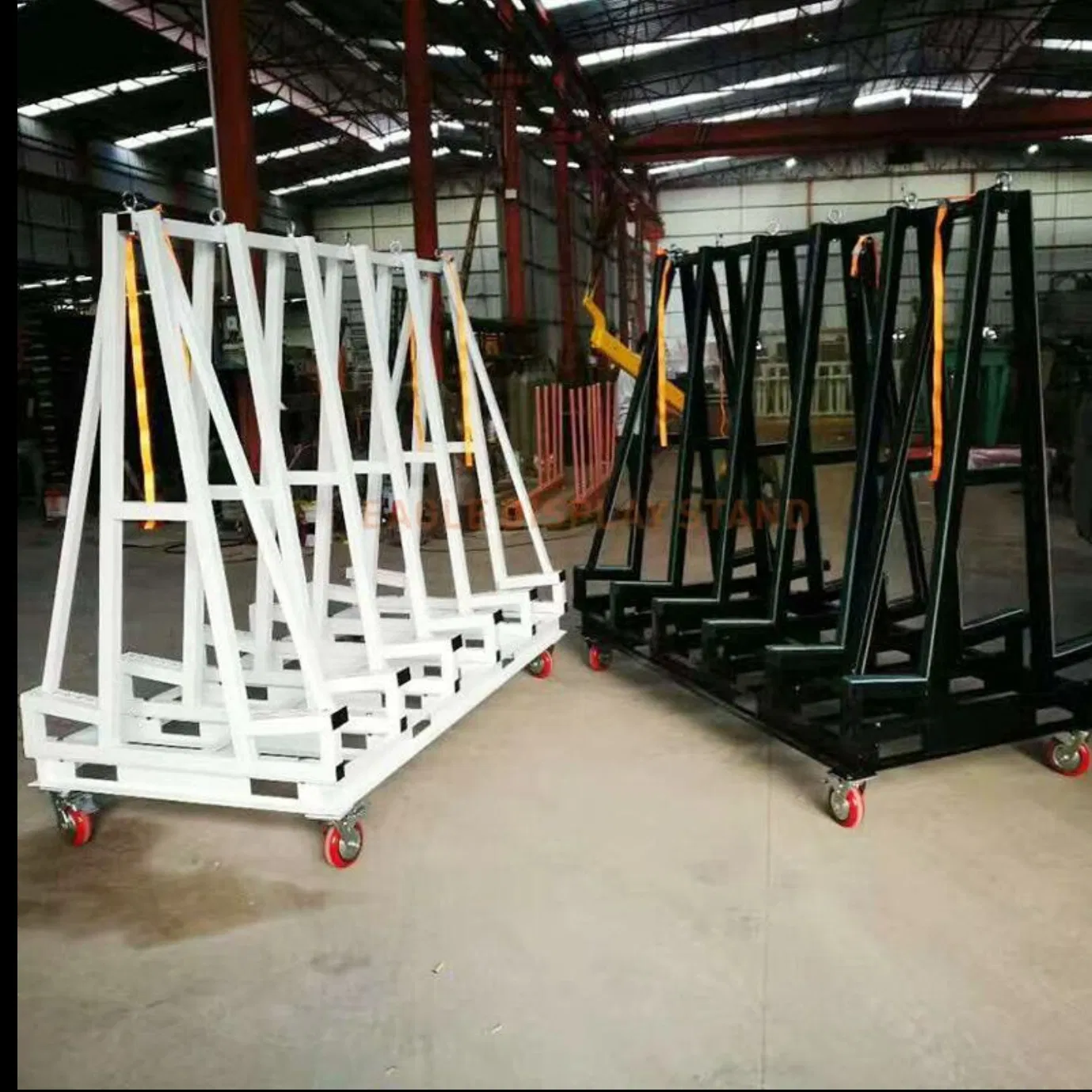 Heavy-Duty Glass Storage for Secure and Organized Warehouse Use
