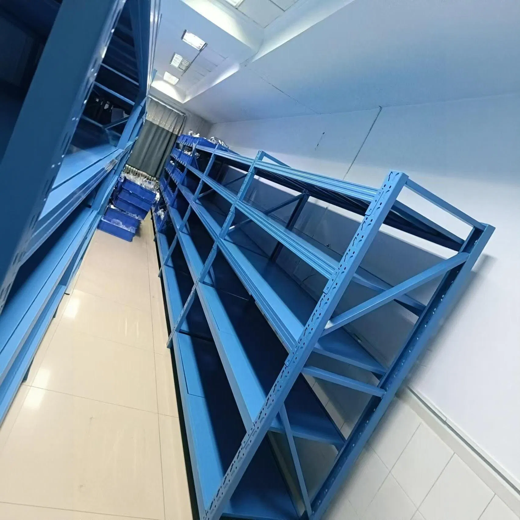Selective Pallet Rack Made From Structural Steel for Bulk Warehouse Material Handling