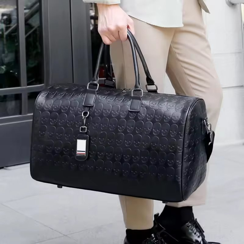 Large Capacity PU Leather Custom Style Luxury Designer Waterproof Fitness Bag Portable Embossed Printing Black Urban Simplicity Travel Bag