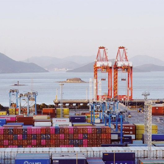 Hot Spraying Polyurea: Rapid Curing Waterproof Solution for Roofing Projects