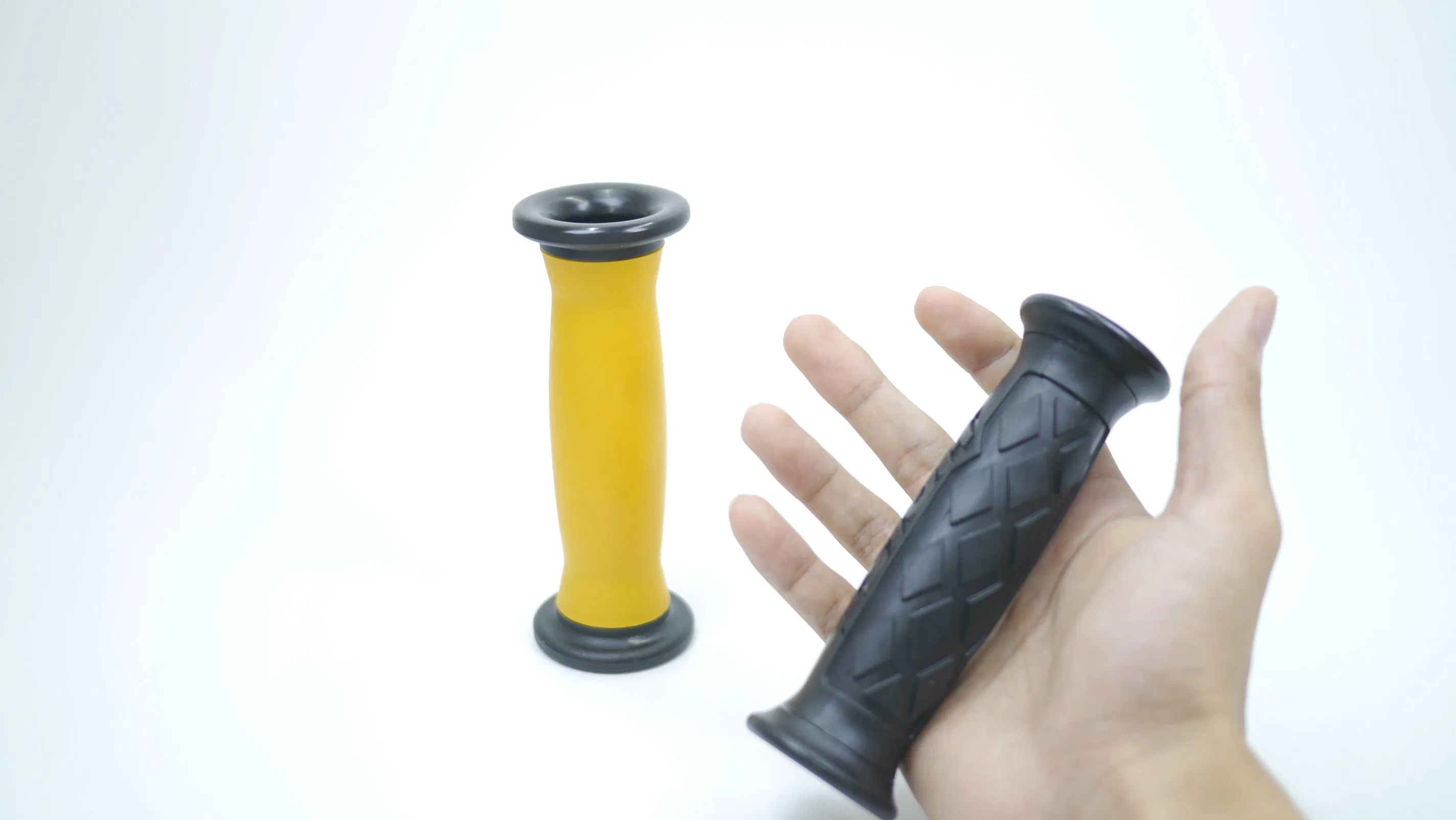 Ergonomic Plastic Pull Handles, Fitness Training Aids, Home Fitness Equipment Accessories --Non-Slip Grips