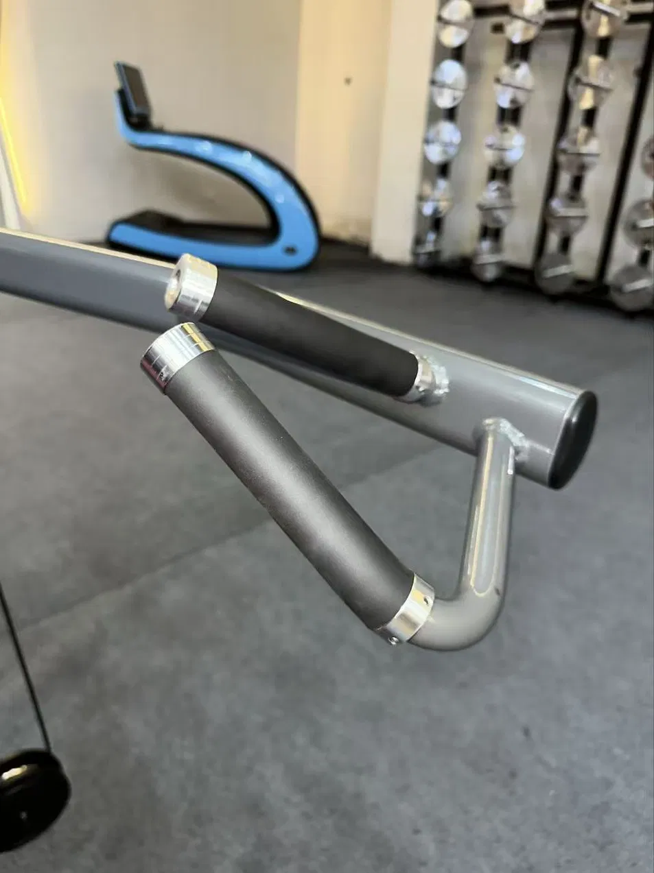 Shoulder Press Detail 2