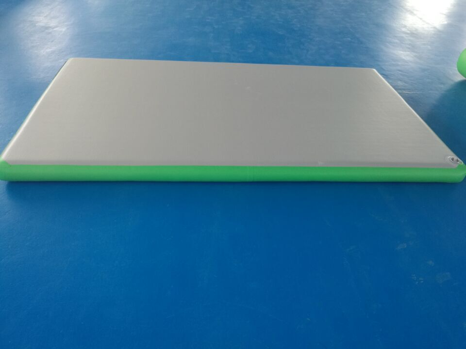 High Quality Inflatable Gym Air Jumpy Race Track for Sale