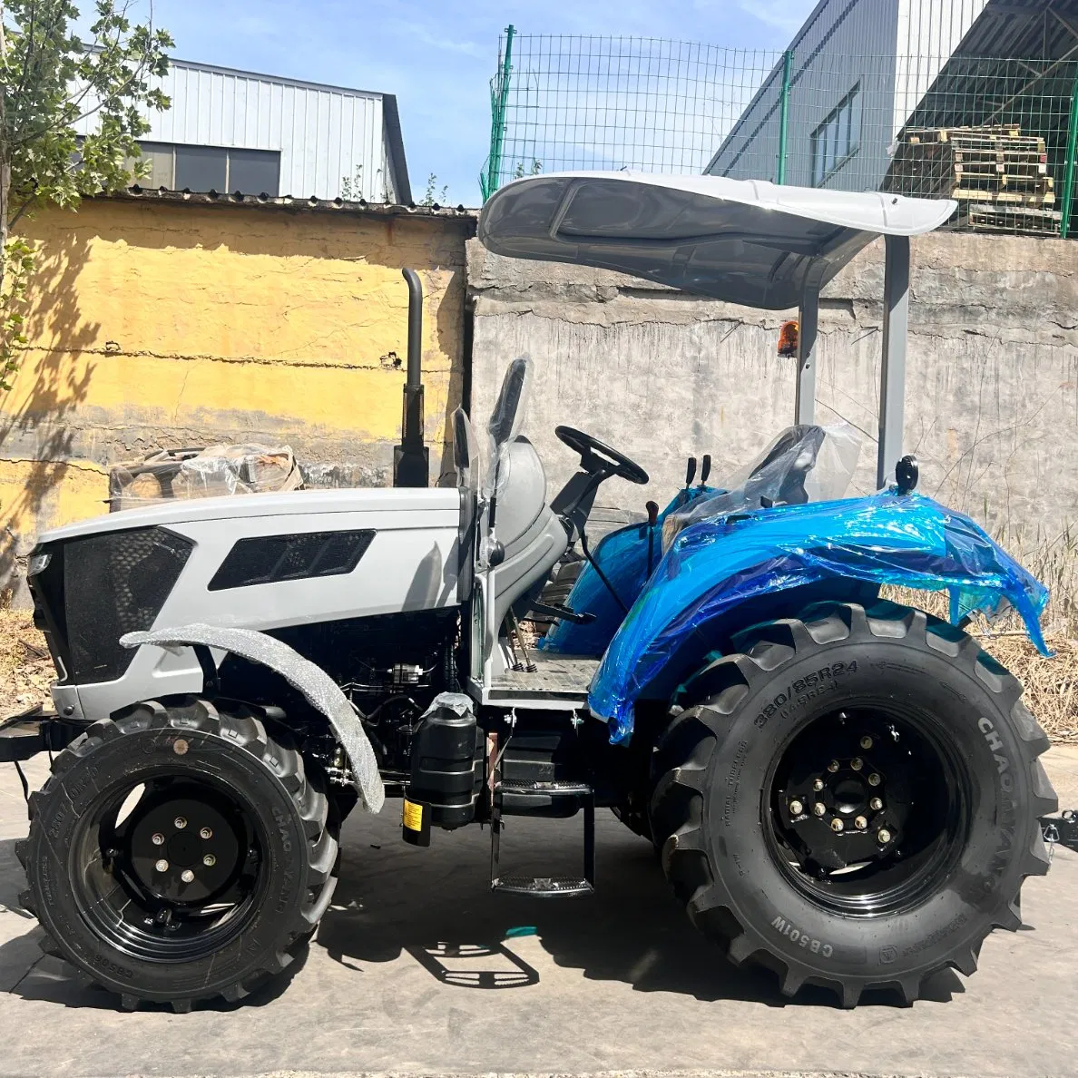 39HP 70HP 125HP CE Certified Tractor Factory Direct Trustworthy Eco-Conscious Performance