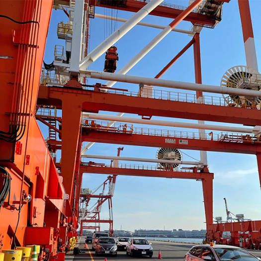 Hot Spraying Polyurea: Rapid Curing Waterproof Solution for Roofing Projects