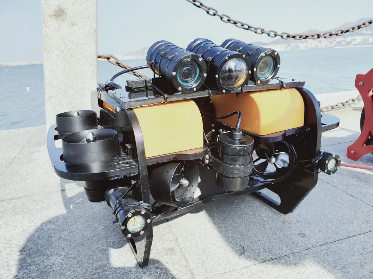 Multi-Functional Underwater Robot Rov High Definition Inspection Camera Water Rescue Equipment Salvage Deep Sea Detection Engineer Fish Farming