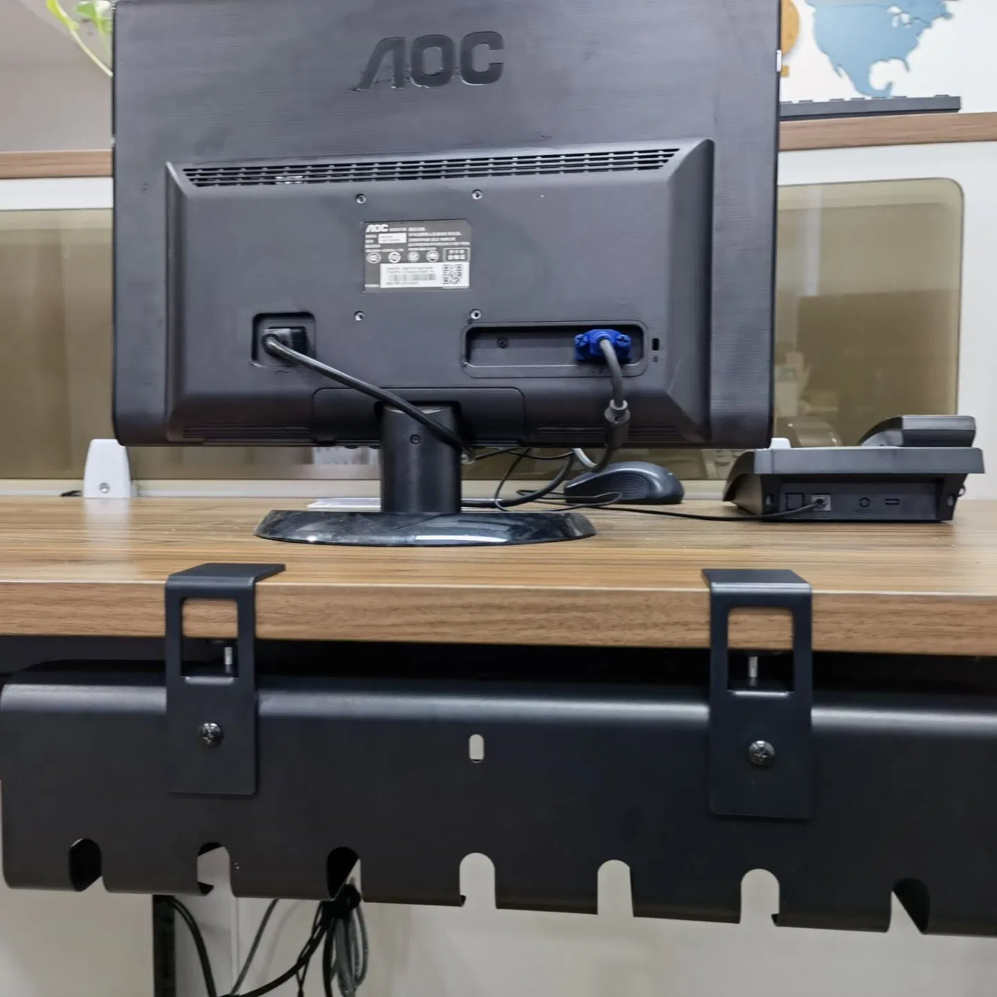 19 Inch 2u Cable Manager 12 Port Metal Duct with Cover Metal Plate