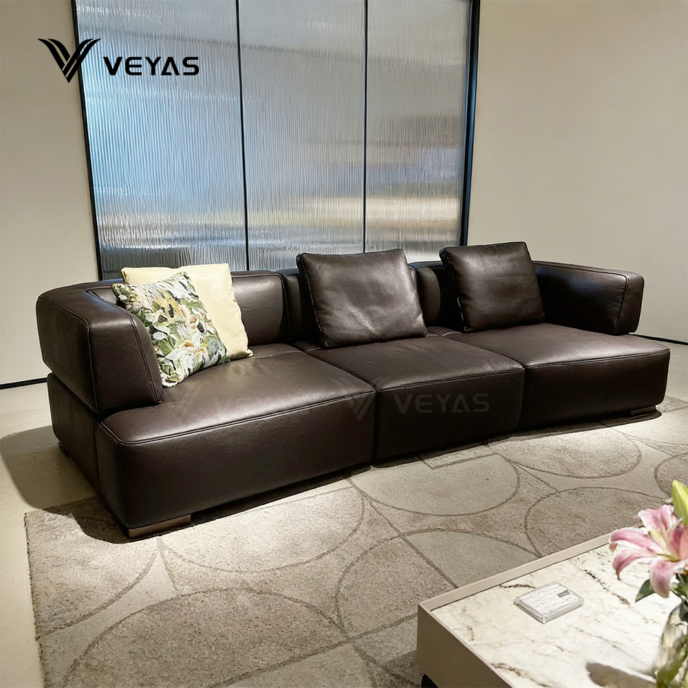 Leather Sofa Detail 2