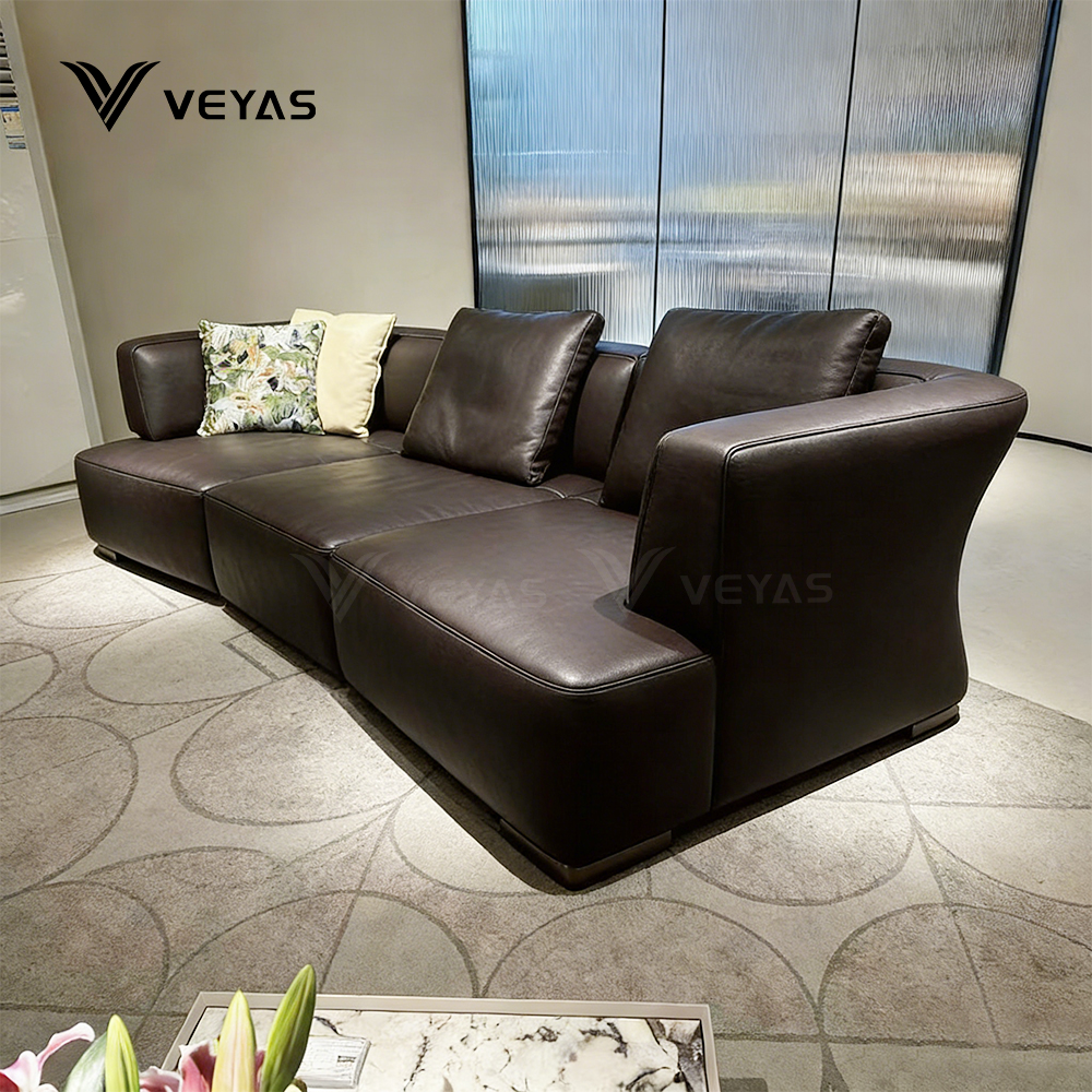 Leather Sofa Detail 4