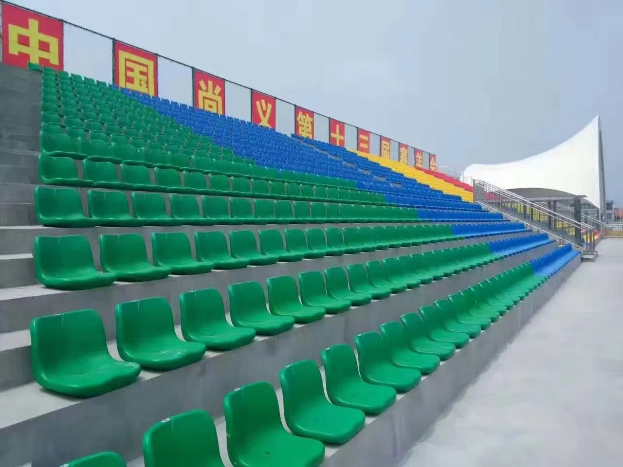 High Backrest Hollow Plastic Chair Auditorium Church Cinema Stadium Theater Seating for School Theater Furniture