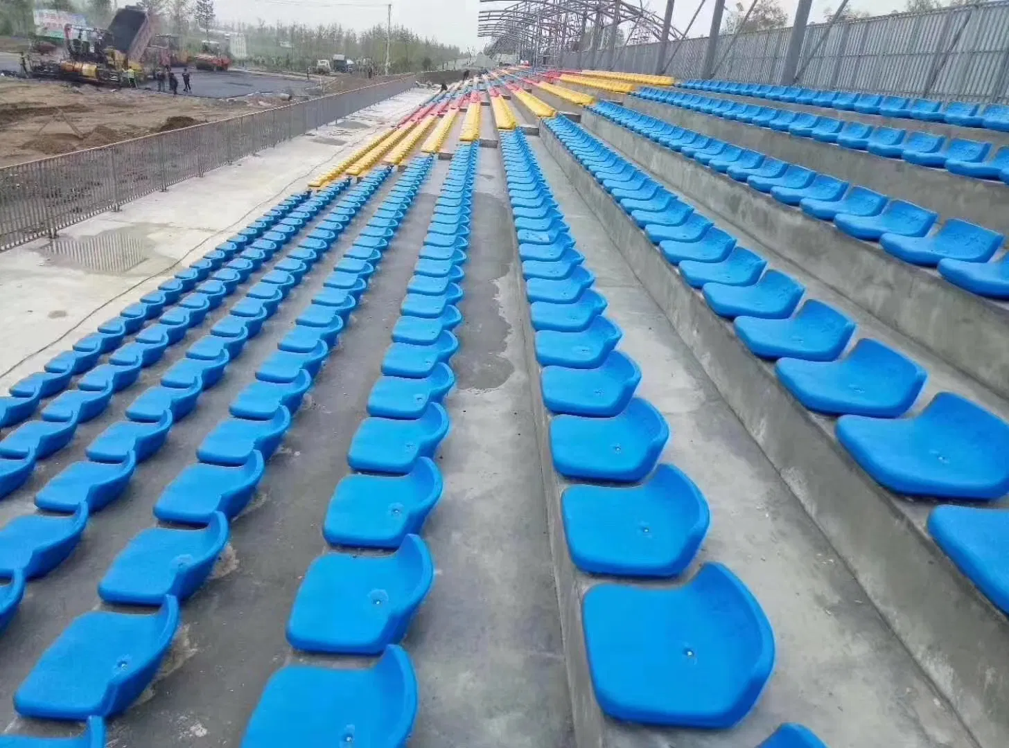 High Backrest Hollow Plastic Chair Auditorium Church Cinema Stadium Theater Seating for School Theater Furniture