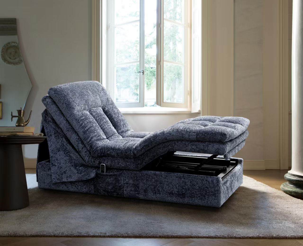 Sofa Detail 1