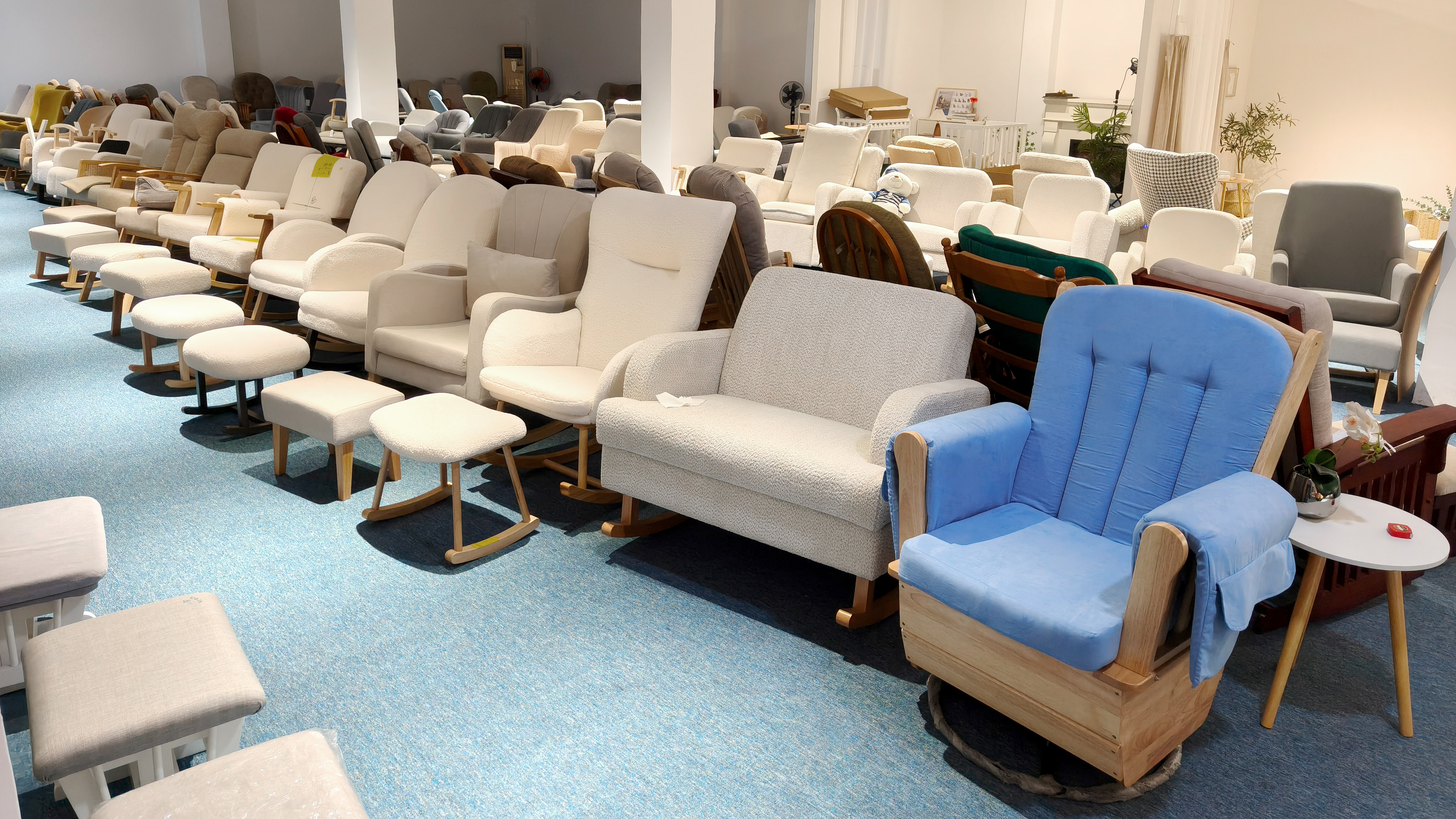 Showroom model view 5