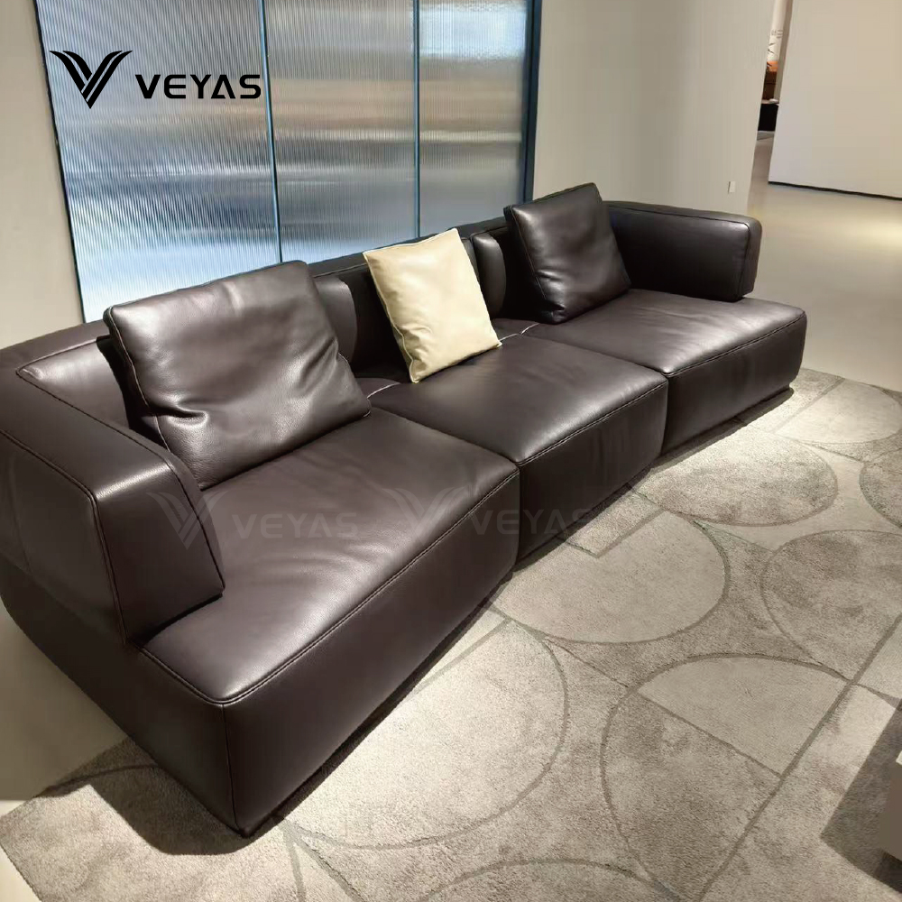 Leather Sofa Detail 6