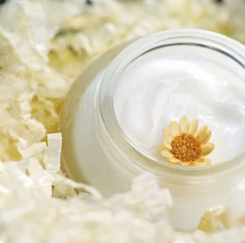 Ingrediente ativo de cuidados com a pele anti-inflamatório fermentado de origem fabricante da China Bisabolol