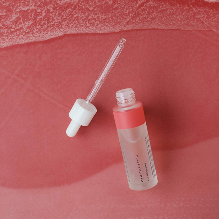 Sérum Hidratante e Umectante de Células-Tronco Botanicals Rejuvenescedoras de Marca Própria
