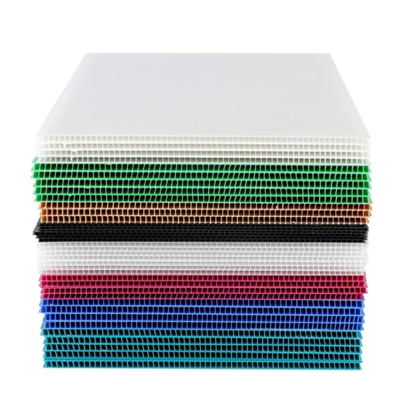 Best Price PP Material White 2-12mm Corrugated Plastic Cutting Board PP Hollow Customized Size Thickness Lightweight Flexible PP Honeycomb Panel for Industrial