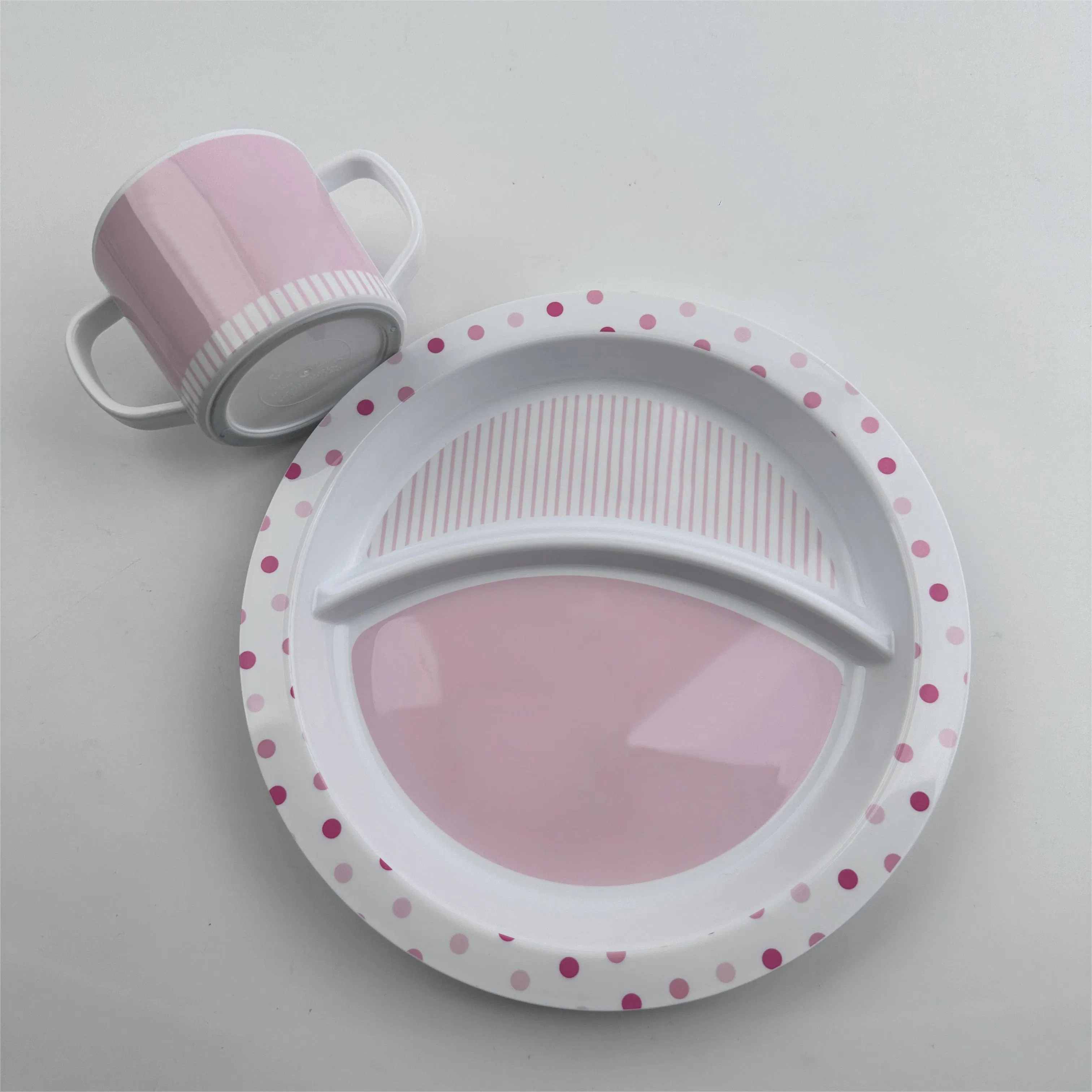 Aohea Casual Luxury Tableware Compartments 4 Pack Unbreakable Dinner Plates 9 Inch PP Reusable Deep Plastic Adult Teenager Dinner Melamine Plate