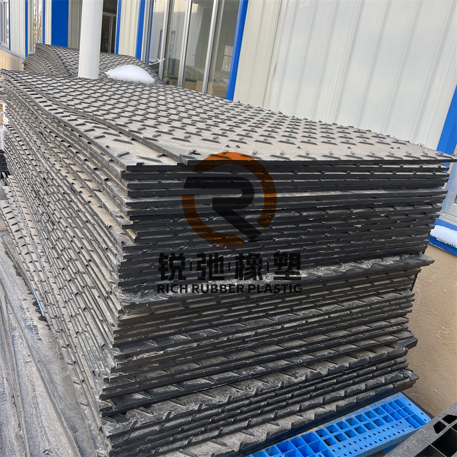 Heavy Duty Flexible HDPE UHMWPE Composite Ground Mat Grass Protection Road Mat