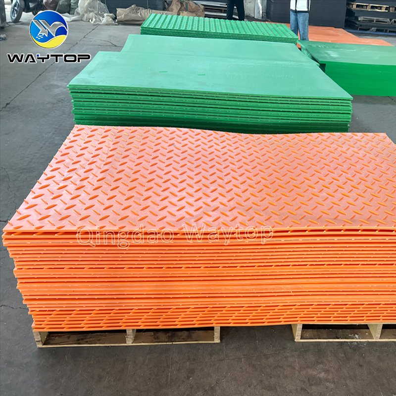 Flexible 4' X 8' HDPE Ground Protection Mat for Seaside Applications