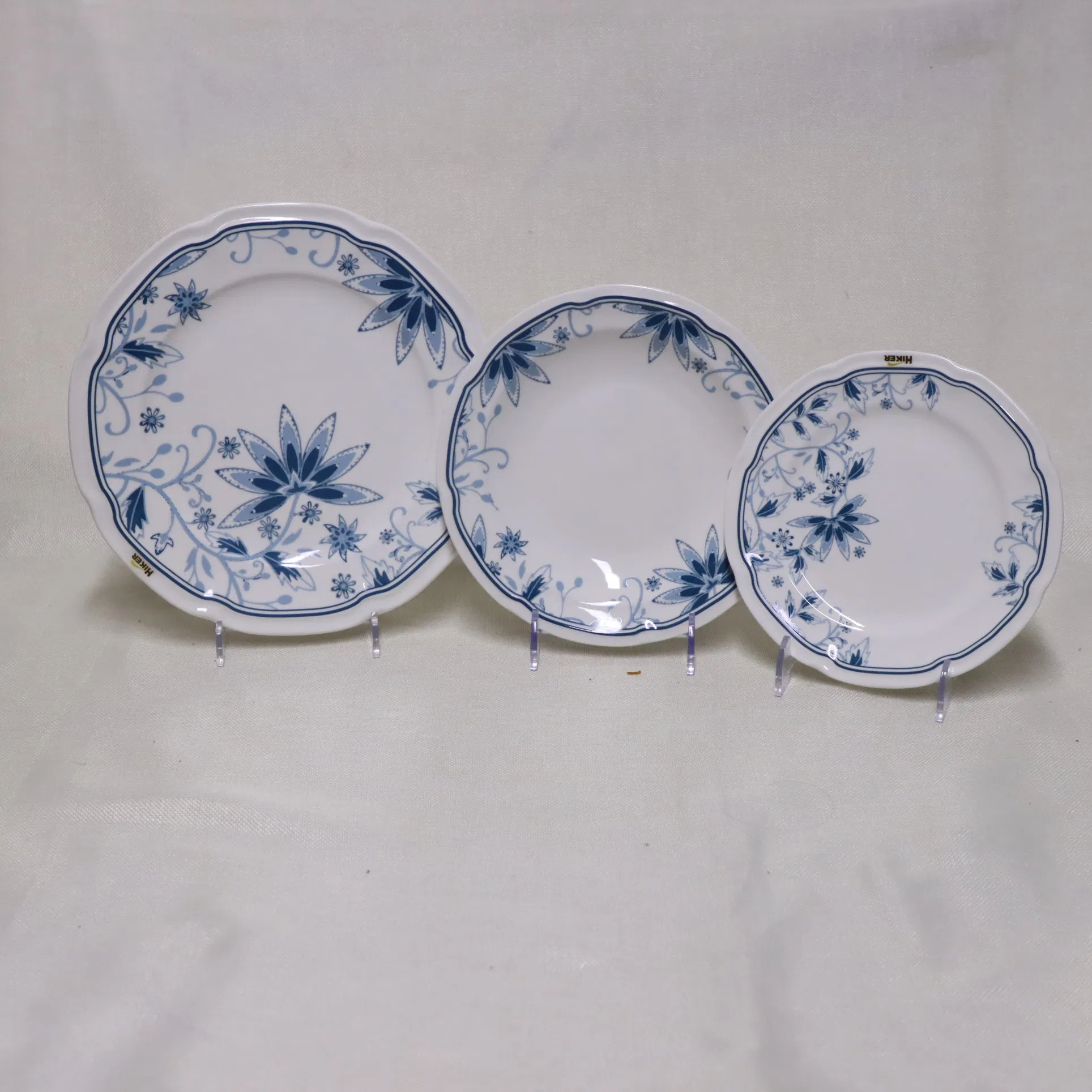 Set of 4PCS Dessert Plates, New Bone China Floral Dessert Ceramic Tableware