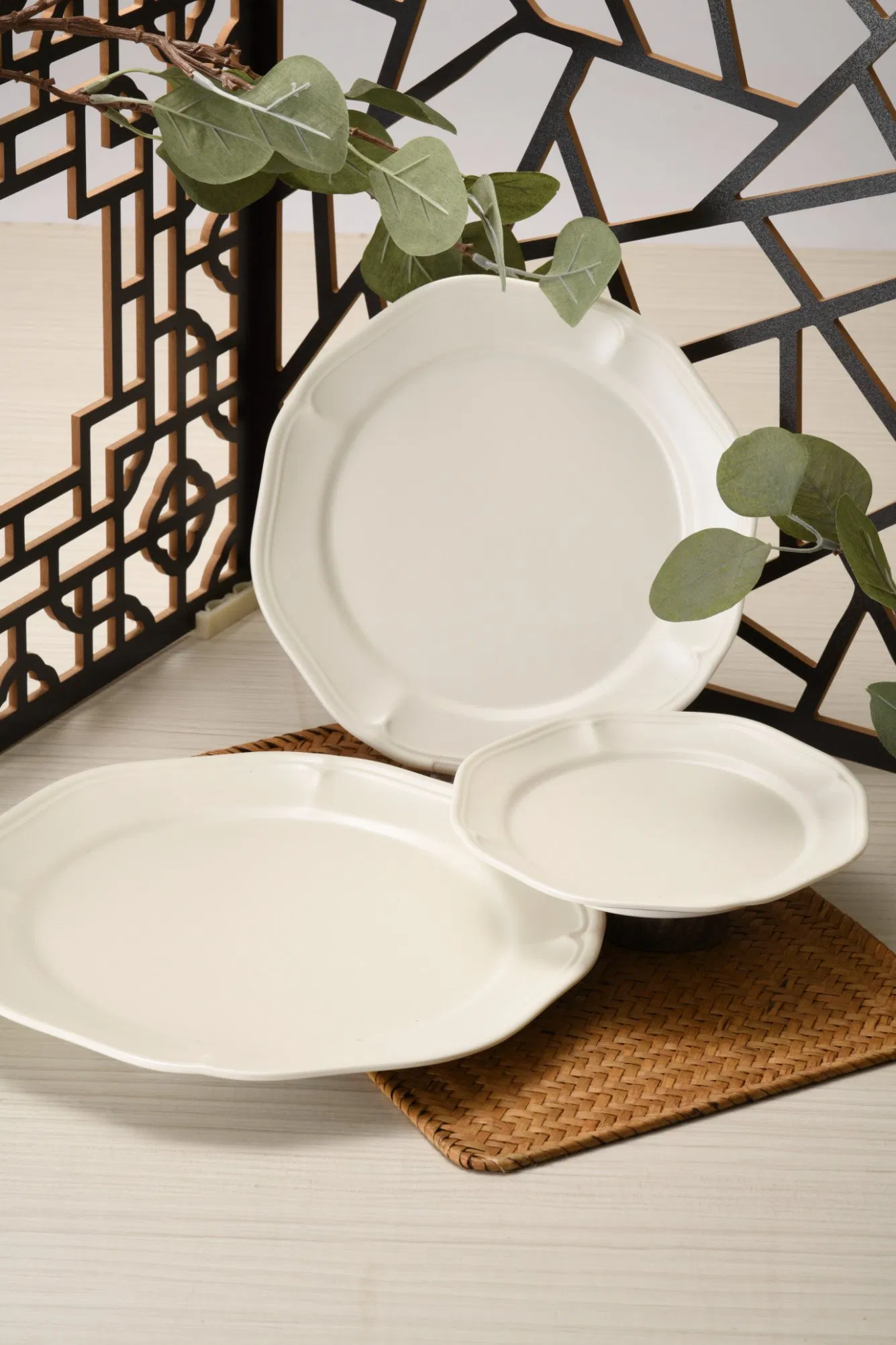 Premium Melamine Cake Dessert Snack Serving Round Dinner Plate for Christmas