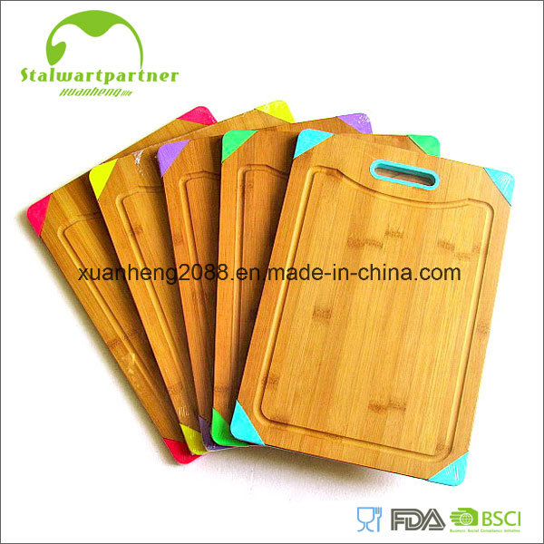 Hot-Selling Good Quality Heart-Shaped Olive Wood Cutting Board for Kitchen