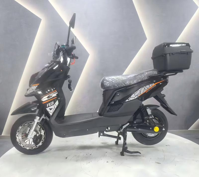 Cargo Commuter Electric Scooter Detailed view