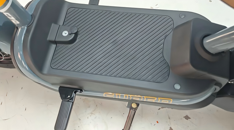 Electric Scooter Image 15