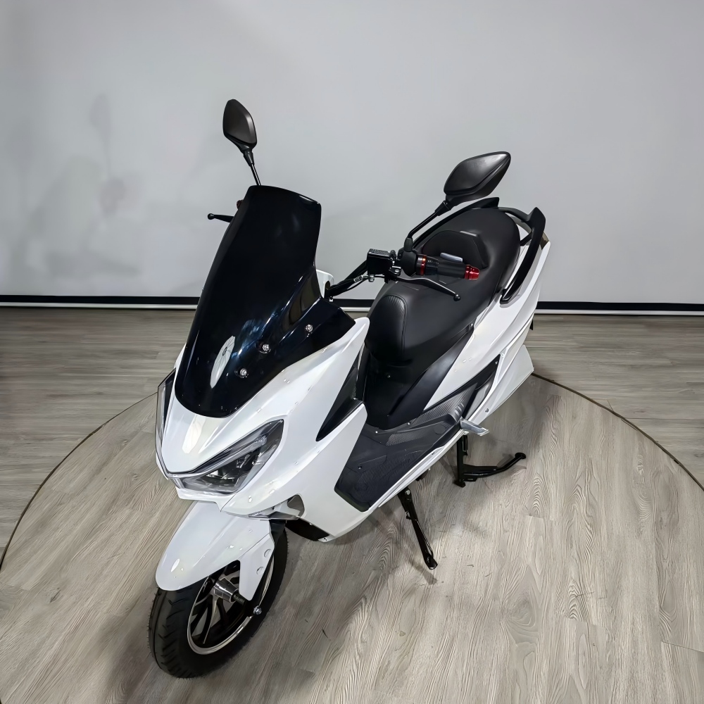 Scooter Image 12