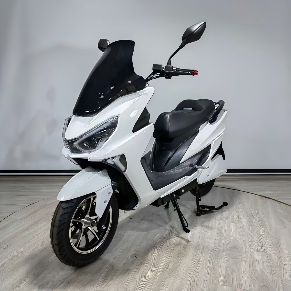 Scooter Image 19