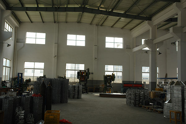 High pressure die casting assembly floor