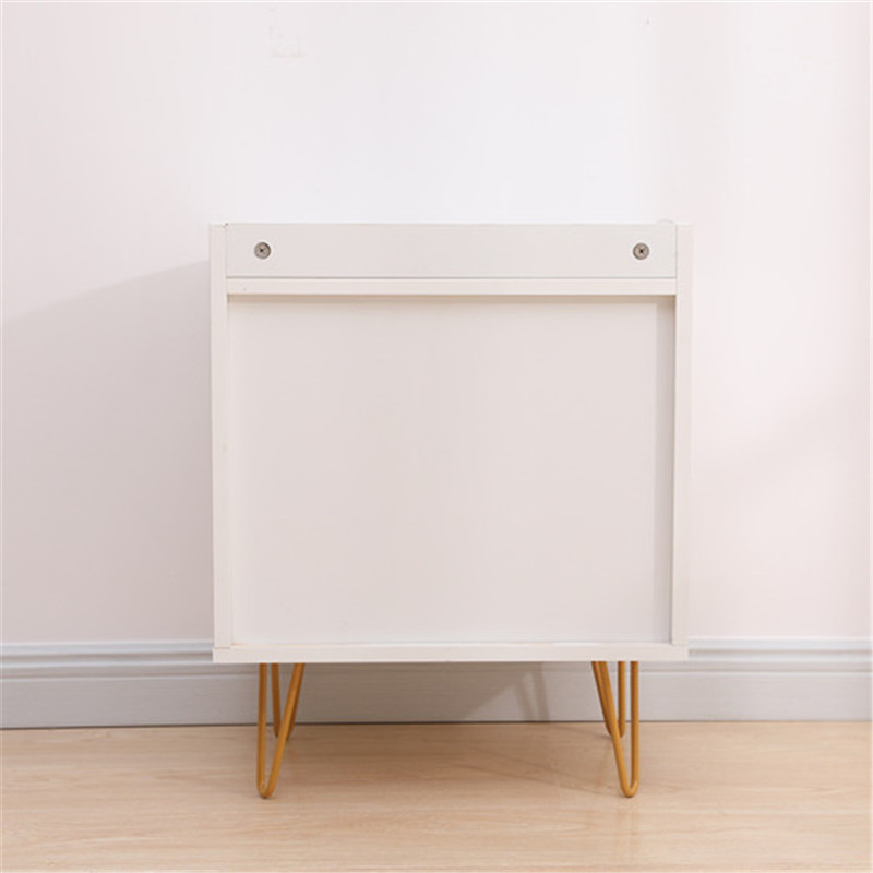 China Bespoke Solid White Wooden Bedside Table, 3 Drawer Storage Bedroom Nightstands, Contemporary Industrial Saving-Space Apartment Night Stand, End Table