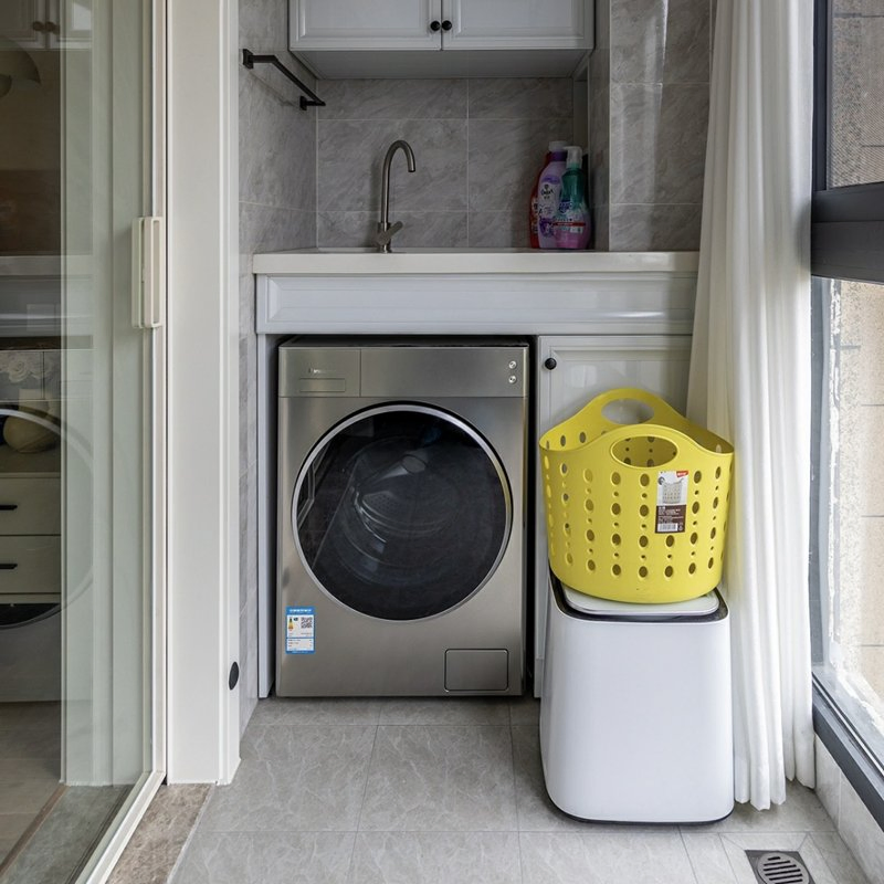 Luxury Design Plywood Compact Laundry Room Cabinet in Wall Bathroom Laundry Cabinet and Washing Machine Storage for Modern Apartment Use