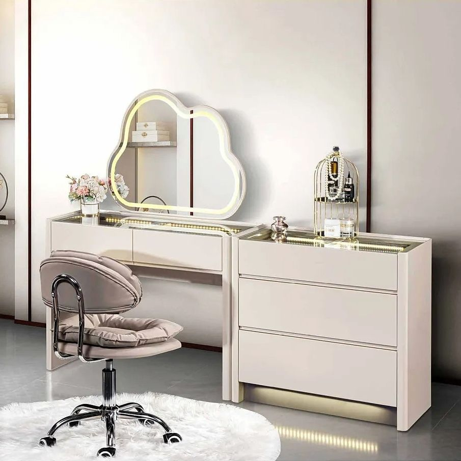 Bedroom Girl Romantic Wooden Dressing Table Smart LED Light Environmental Protection Dressing Table