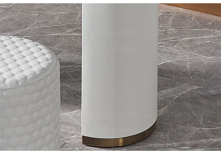 Dressing Table View 1