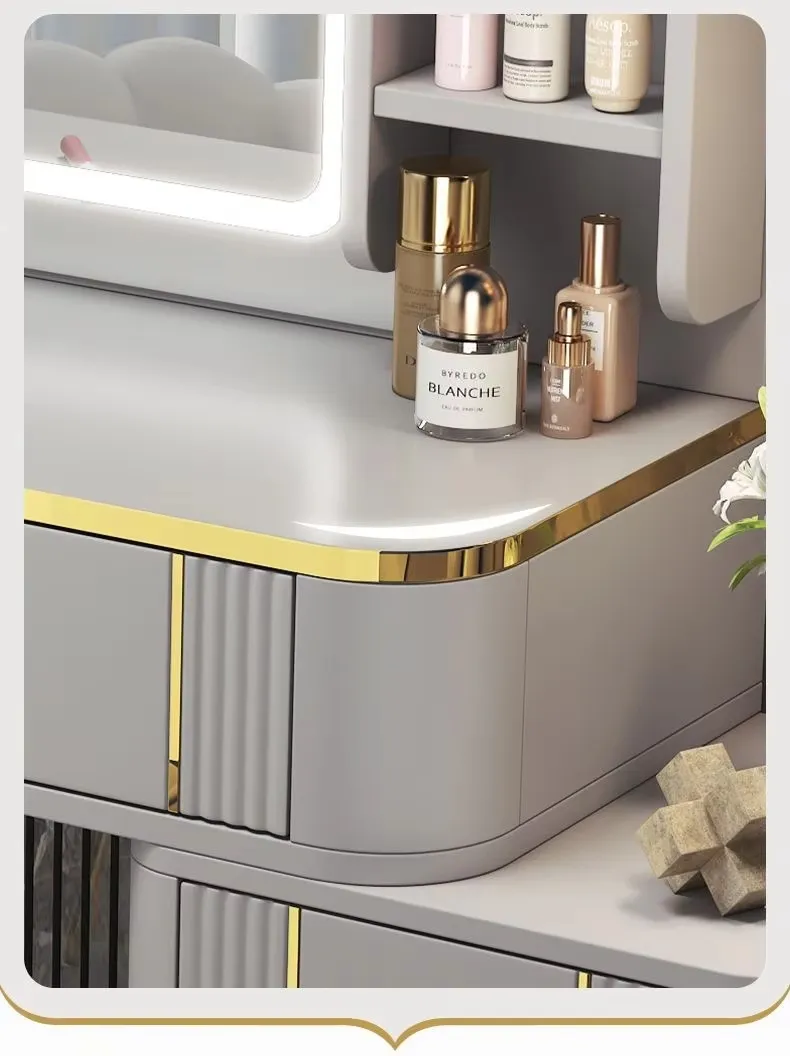 Dressing Table View 3