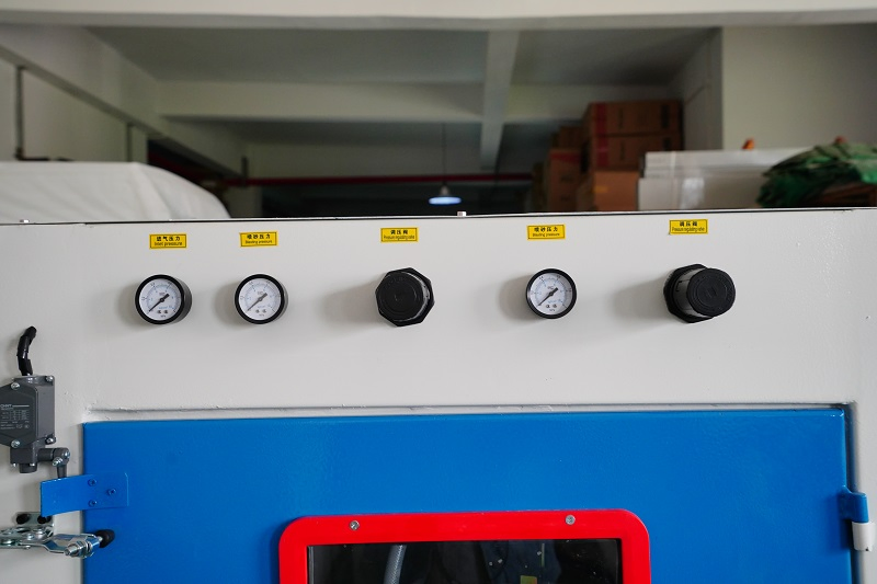 Tumble Sand Blasting Gun System Sandblasting Cabinet for Small Parts