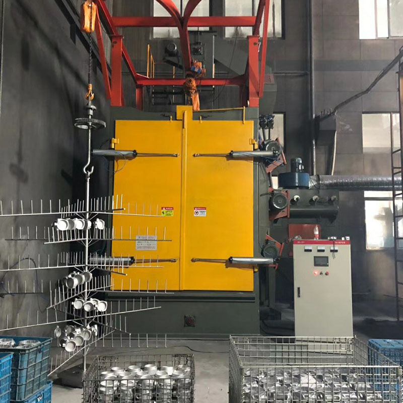 Manufacturer Supply Q37 Hanger Hook Type Shot Blasting Machine for Sale.