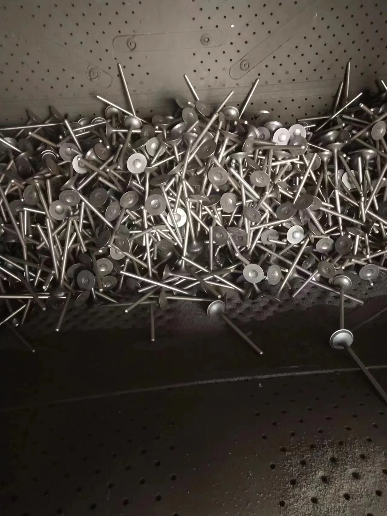 Profile Beam Steel Asphalt Wire Mesh Tunnel Ship Deck Steel Plate Used Crawler Shot Blasting Machine