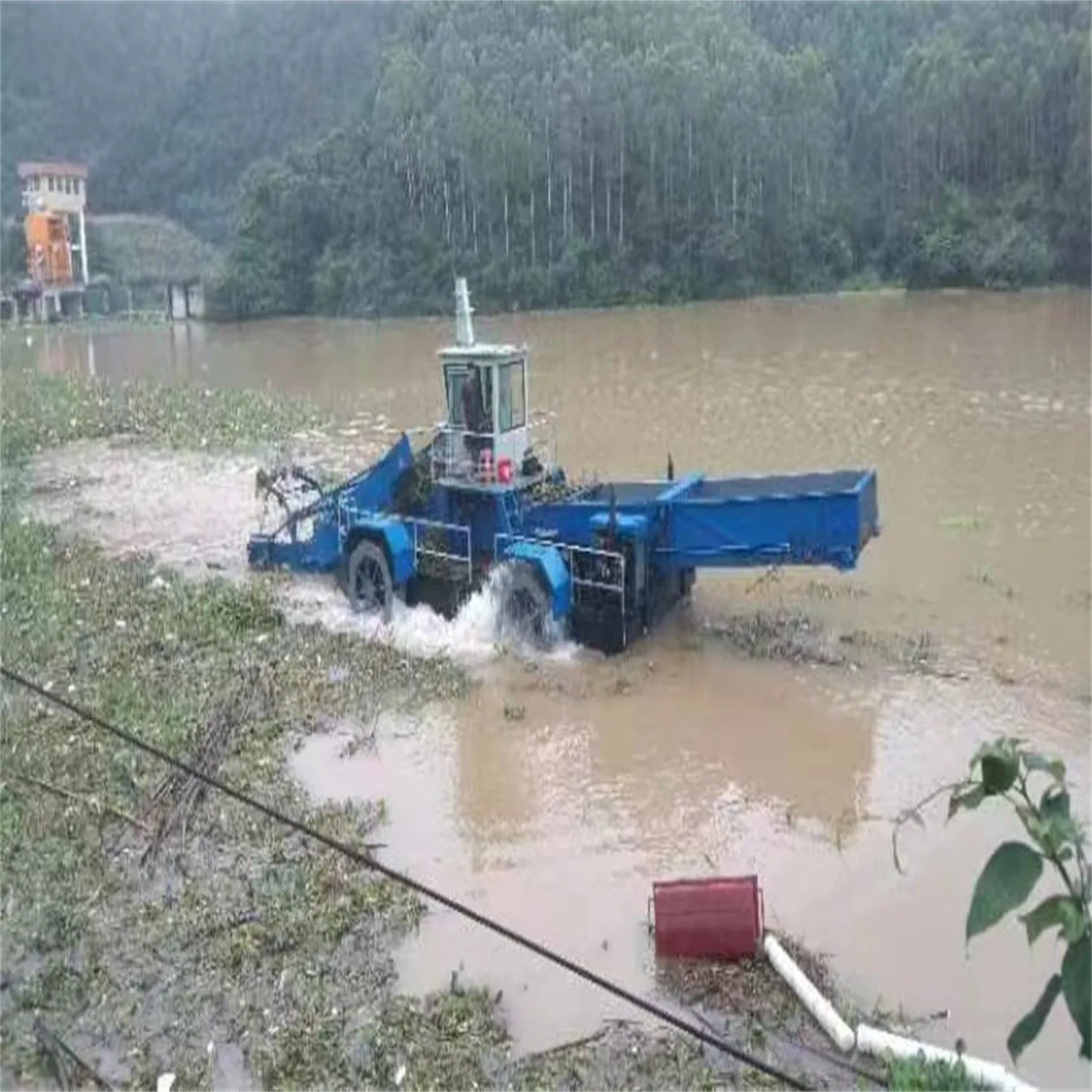 Reliable Quality Aquatic Weed Skimming Equipment for Lake/River Surface Cleaning