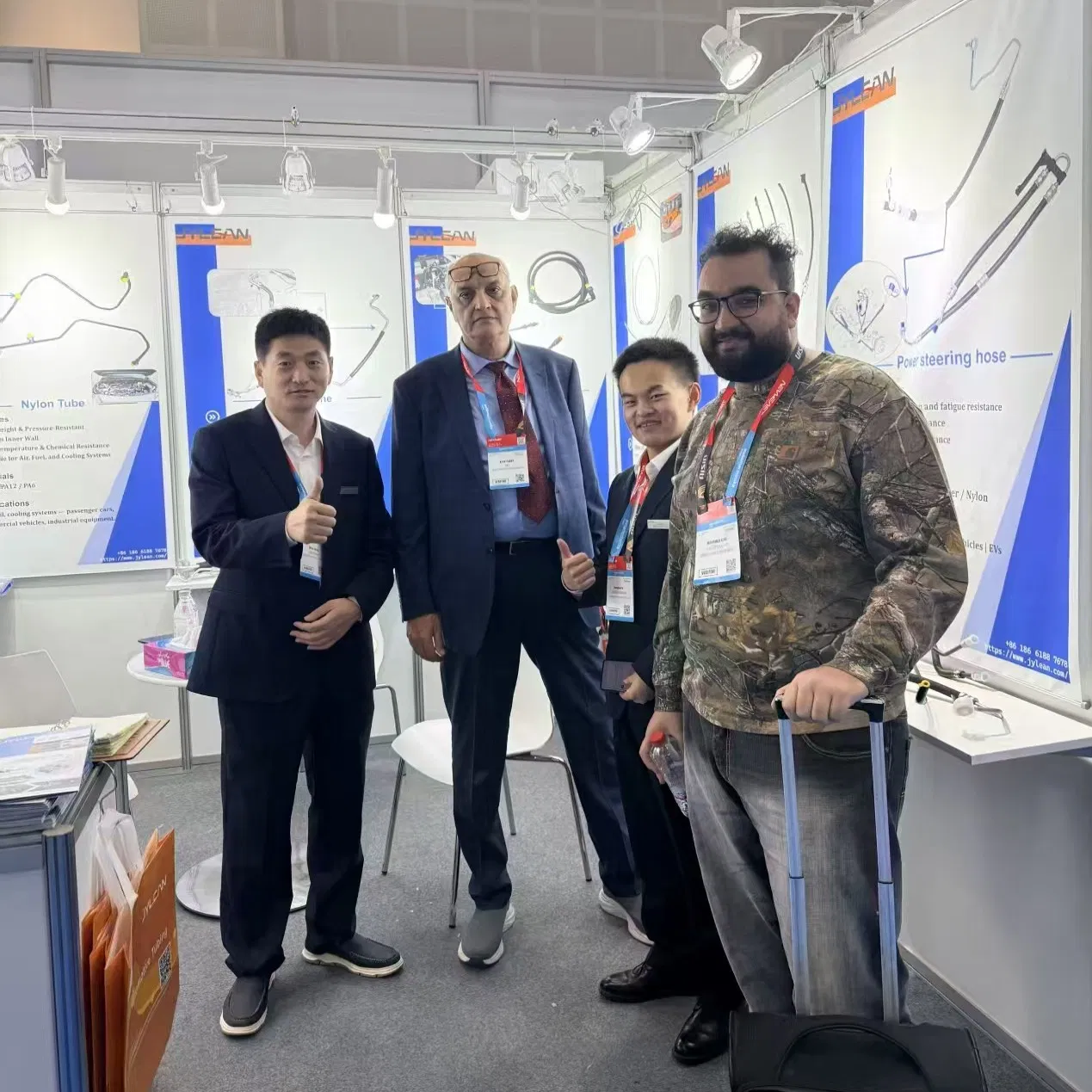 Factory Direct Supply Supports Custom PA Nylon Multi Functional Hoses Oil Resistant and Pressure Resistant Suitable Pneumatic Hydraulic/Fuel Systems