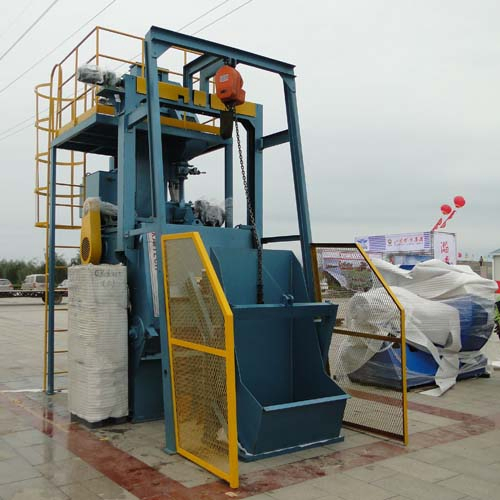Qr3210 Automatic Loading and Unloading Rubber/Tumble Bet Shot Blasting/Blast Machine