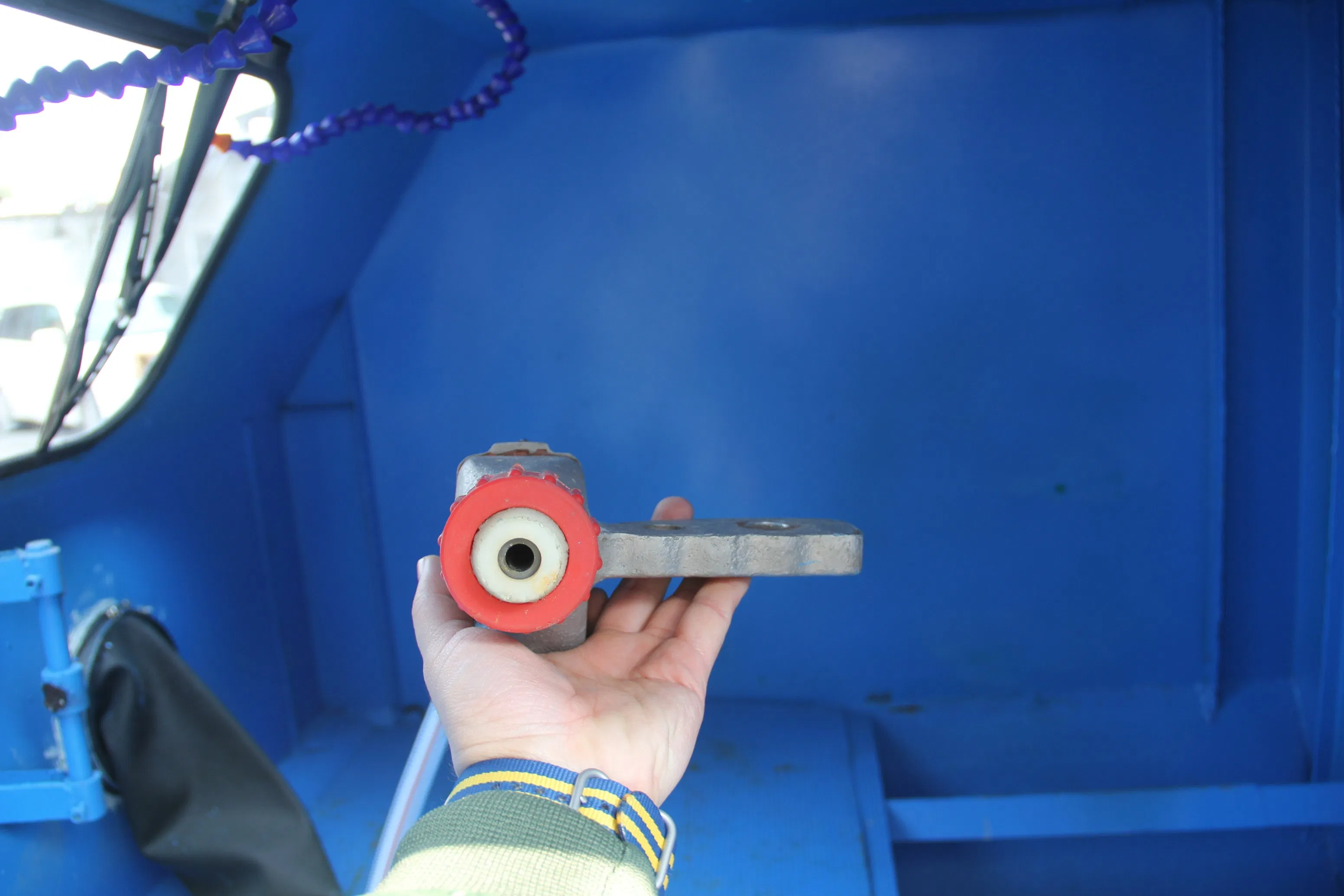 Dustless Blasting Machine Wet Sandblasting Cabinet