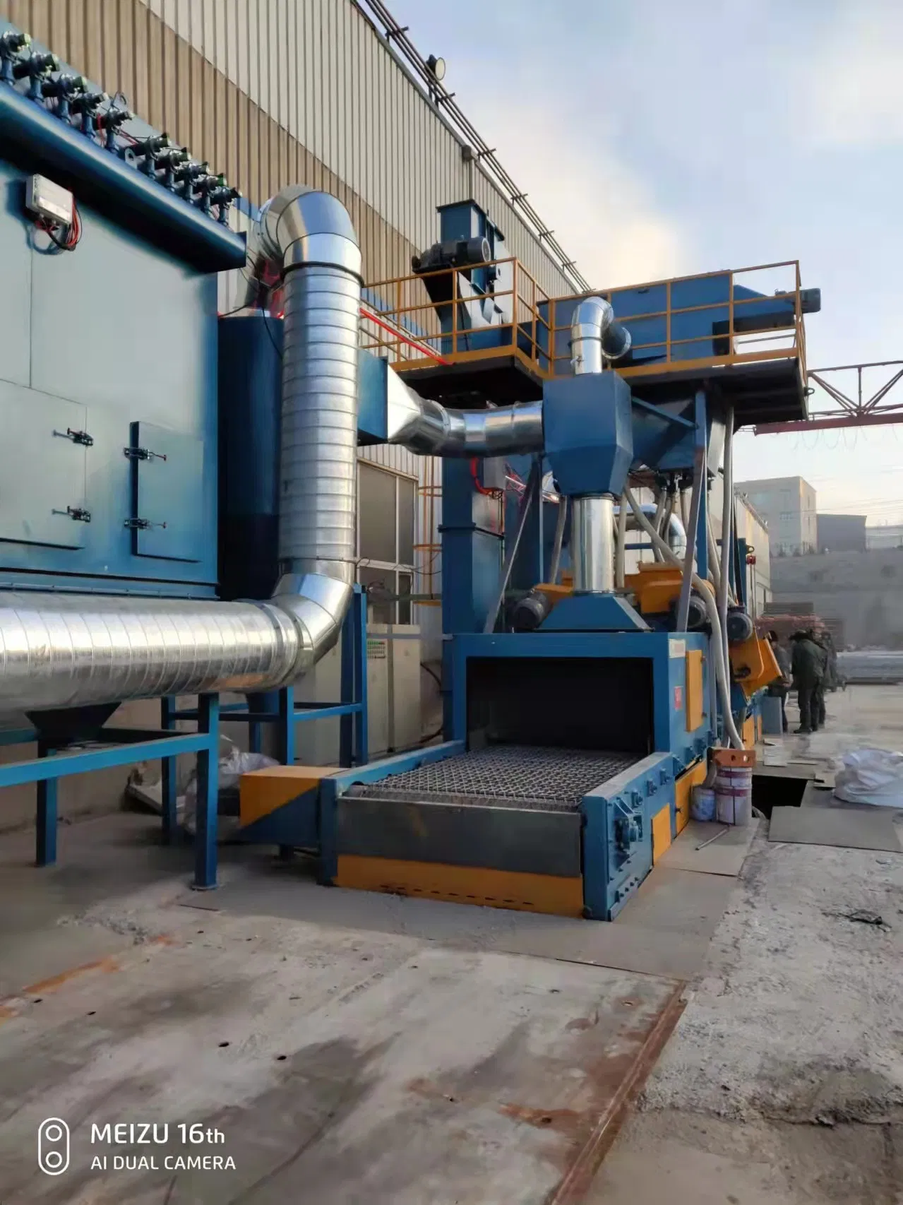 Stone Aluminum Casting Parts Wire Mesh Belt Shot Blasting Machine